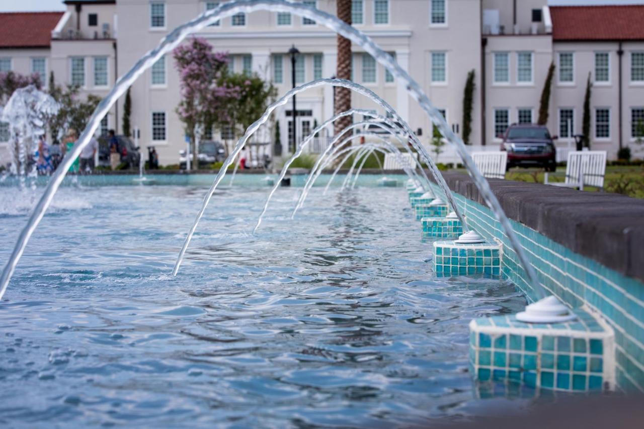 Centennial Plaza Resort Gulfport Exterior photo